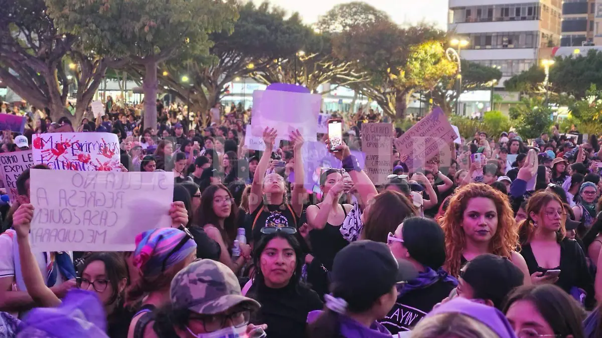 Multitud de mujeres